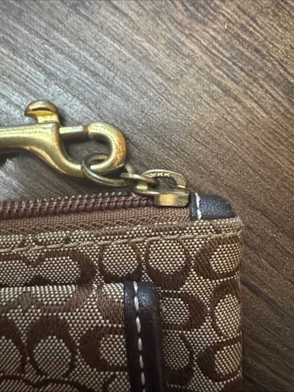 Coach Soho Vintage Tan and Brown Signature Canvas Wristlet with Leather Trim - Picture 4 of 16